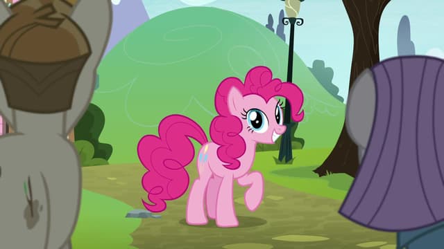 S08:E03 - The Maud Couple