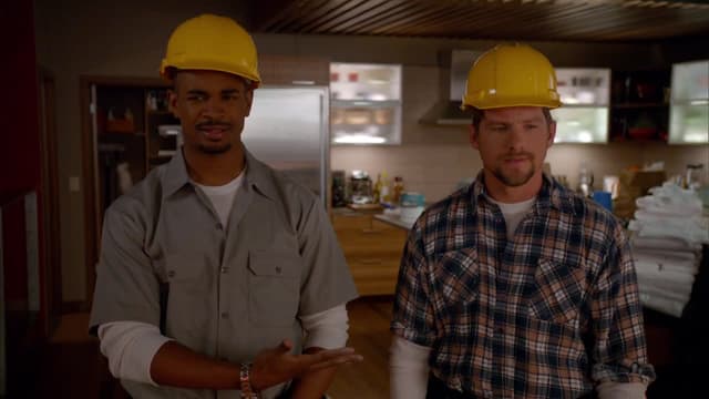 S03:E08 - Ordinary Extraordinary Love