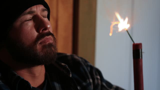 S02:E05 - Guns, Gold & Murder