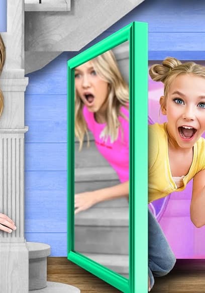 S01:E03 - Secret Makeup Room Showdown poster