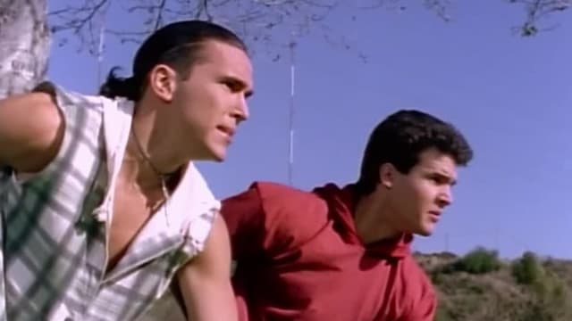 S01:E52 - Two Heads Are Better Than One