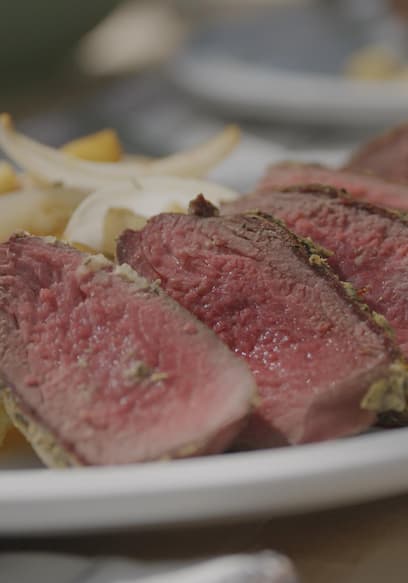 S01:E05 - Walleye Shore Lunch & Grilled Elk Chops poster