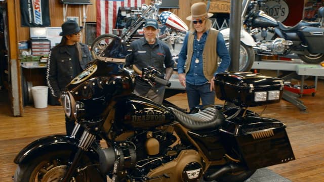 S01:E09 - Love Cruiser