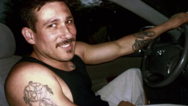 S01:E07 - Heat of the Moment