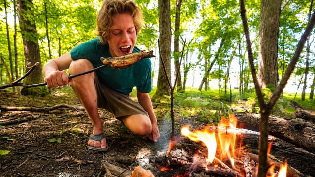S01:E02 - Primitive WHOLE Rainbow Trout (Survival Catch n Cook)