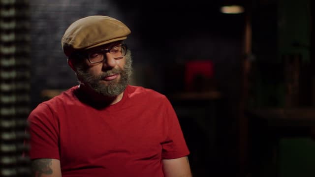 S05:E36 - The Steel Takedown Bow