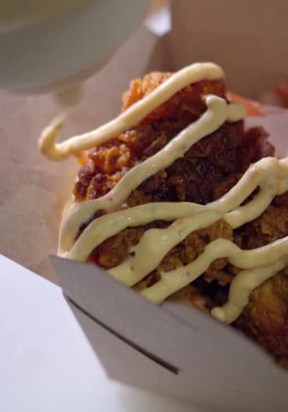 S01:E01 - Beef and Chicken poster
