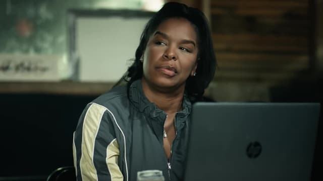 S02:E03 - Chasing Ghosts