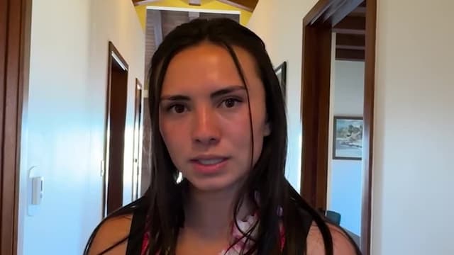 S05:E08 - I Stayed in Every Hotel at Disney World (Pt. 2)