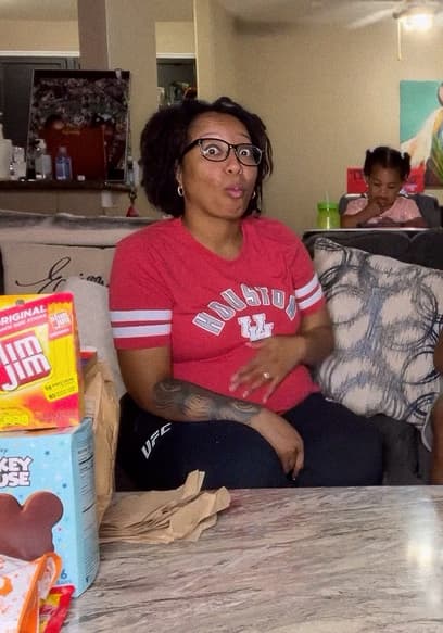 S01:E04 - Husband tries Crazy Pregnancy cravings: Part 2 poster