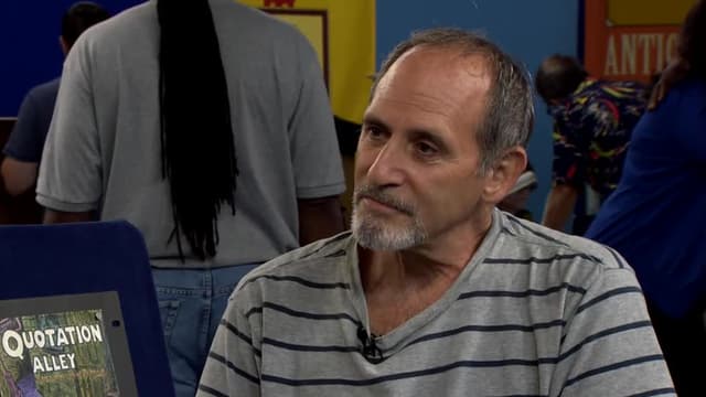 S19:E01 - New York City (Hour One)