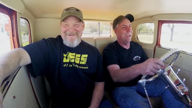 S02:E08 - Revving Up the Ford Hot Rod