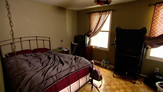 S01:E04 - Family Life vs. Single Life