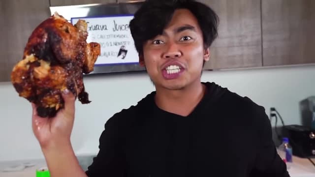 S01:E19 - Magical Easy-Bake Oven / Electricity Challenge