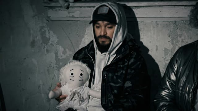 S01:E06 - Haunted Ashmore Estates