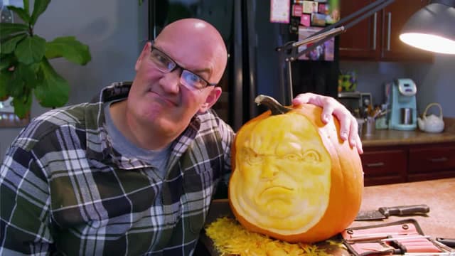 S09:E01 - The Road to Halloween Wars