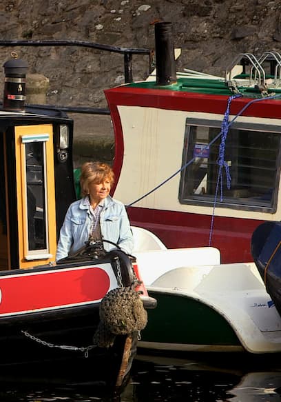 S01:E01 - Kennet and Avon poster