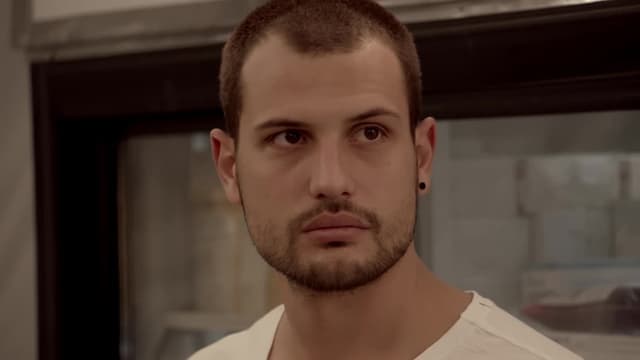 S01:E44 - Caleta