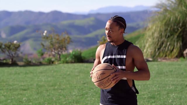 S03:E03 - Bad to the Throne