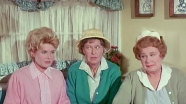 S02:E27 - Hazel Digs a Hole for Herself