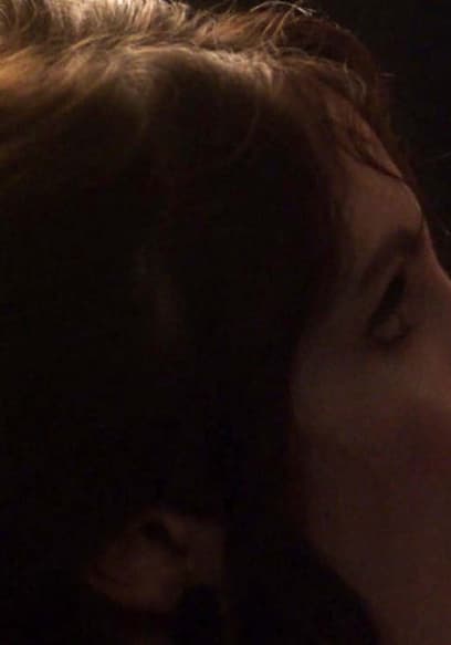 Póster de S01:E01 - I Sigh Into the Welcoming silence...