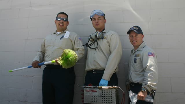 S01:E02 - Rookie Mistakes