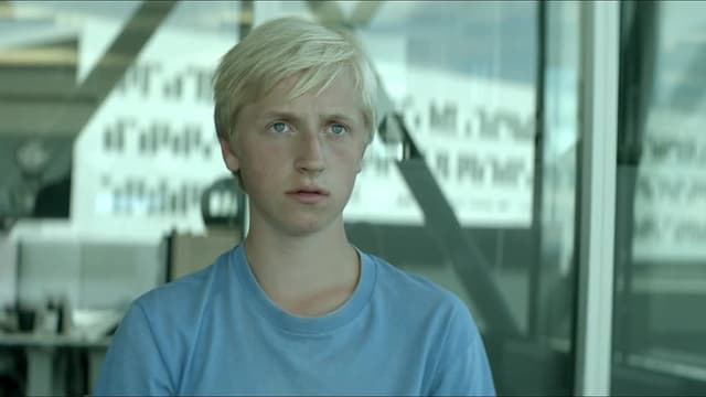 S01:E04 - July