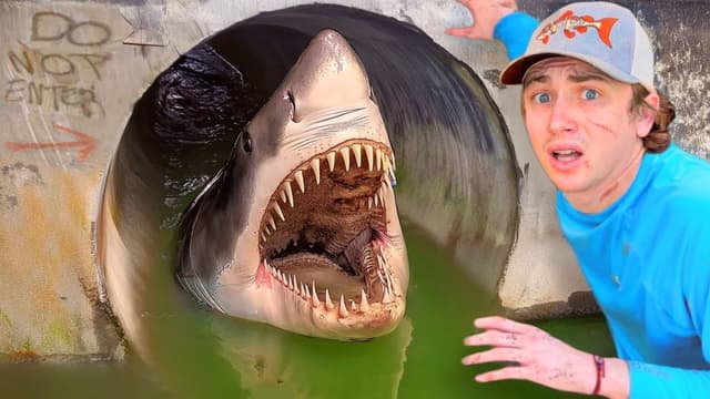 S01:E07 - I Found a Hidden Tunnel FILLED With DEADLY FISH!