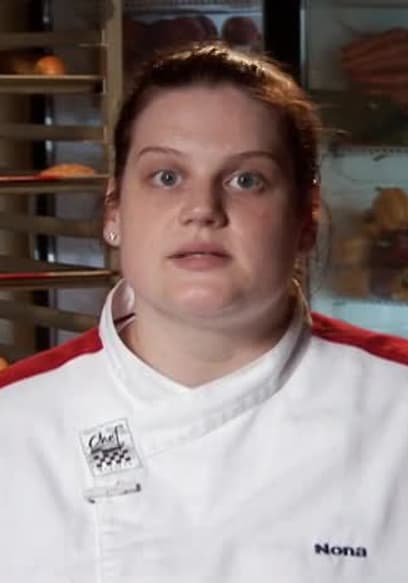 S08:E06 - 10 Chefs Compete poster