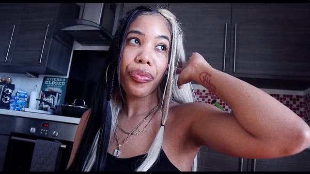 S01:E17 - Divorce Time