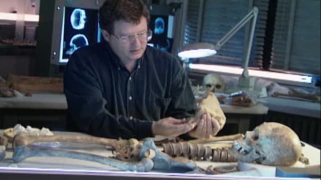 S01:E02 - Historias de soldados