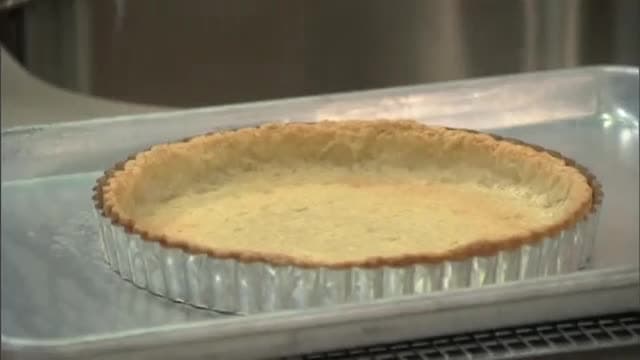 S10:E10 - Egg Dishes With an Accent