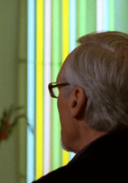 S01:E09 - Pissing in the Sandbox poster