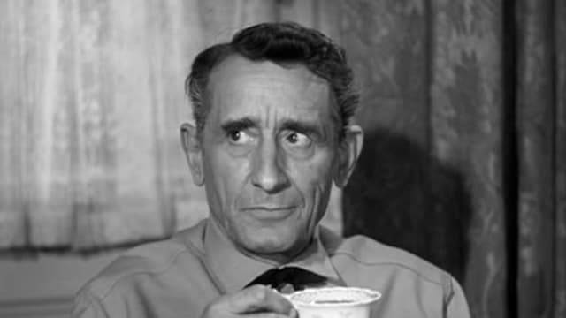 S01:E27 - The Legend