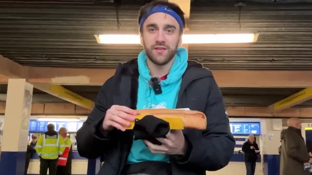 S01:E18 - I Went to 4 Football Games in 50 Hours / Retro Packs Choose My Team