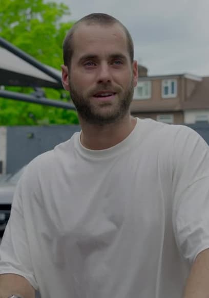 S01:E04 - Tom Exton poster