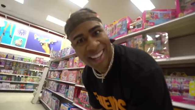 S01:E19 - Last to Drop Phone & Shopping Spree