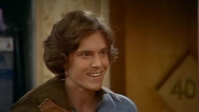 S03:E322 - Julie's Big Move (Pt. 1)