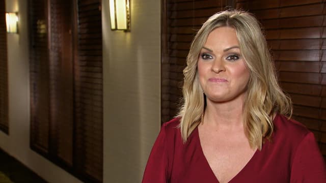 S09:E99 - Match Me if You Can