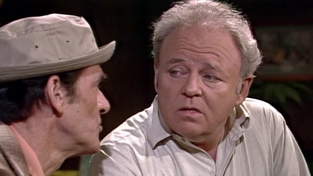 S08:E8 - Archie's Bitter Pill