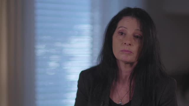 S02:E02 - Murder and the Sex Cam Model