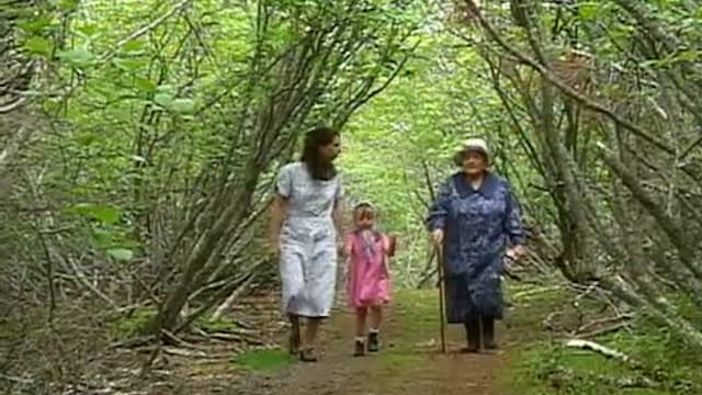 S01:E01 - A Village Called Hay Cove