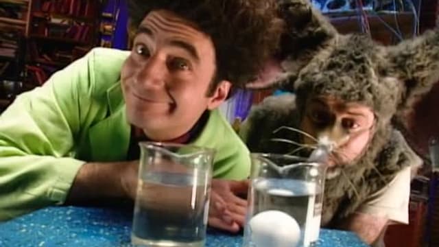S01:E120 - Microwaves, Beakmania & Spiders