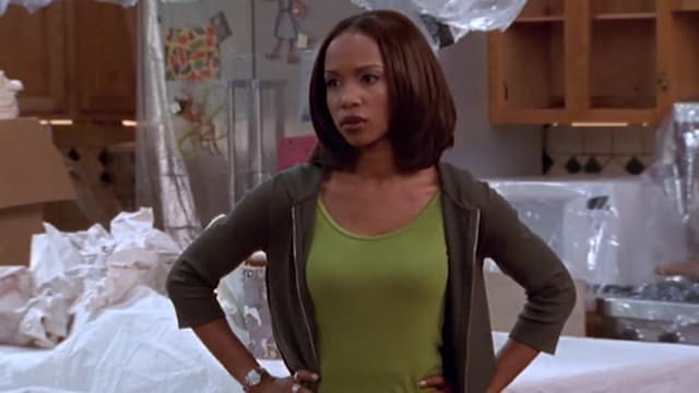 S03:E01 - Design Flaws