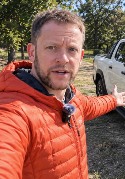 S01:E19 - Toyota Hilux Electric: The Legendary Pickup Goes EV poster