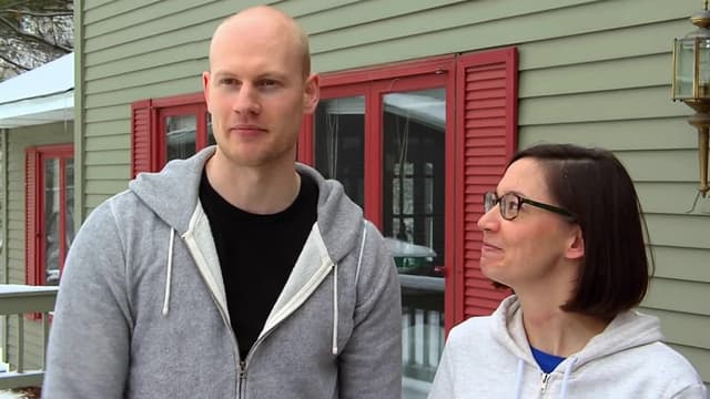 S08:E04 - Treetop Tub