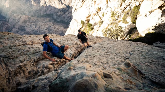 S01:E08 - I Tried Climbing With Alex Honnold Again
