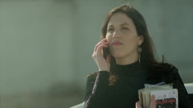 S03:E03 - Web of Lies