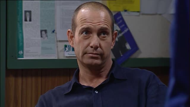 S11:E12 - Thicker Than Water