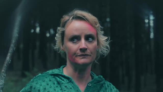 S03:E08 - Girls' Trip